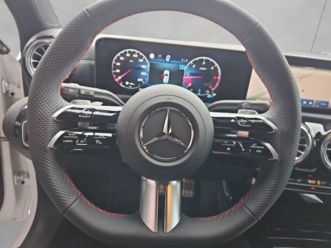 Mercedes-Benz A-Klasse – Bild 10
