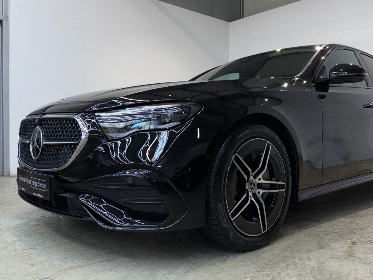 Mercedes-Benz E-Klasse – Bild 11