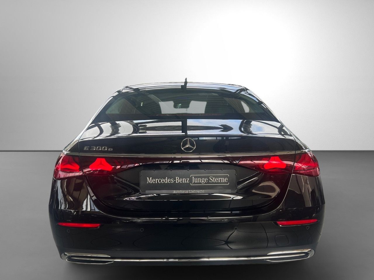 Mercedes-Benz E-Klasse – Bild 6