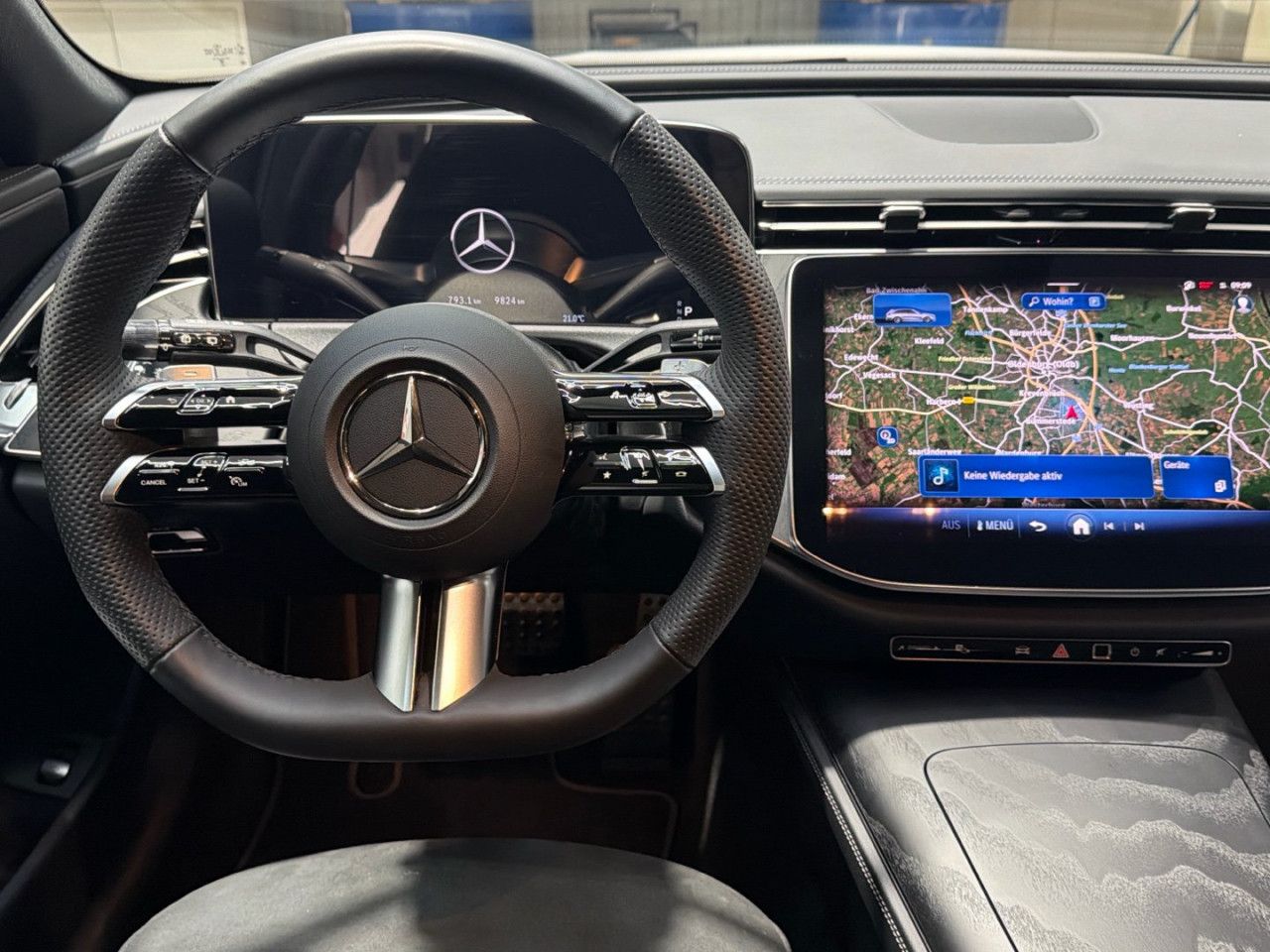 Mercedes-Benz E-Klasse – Bild 14
