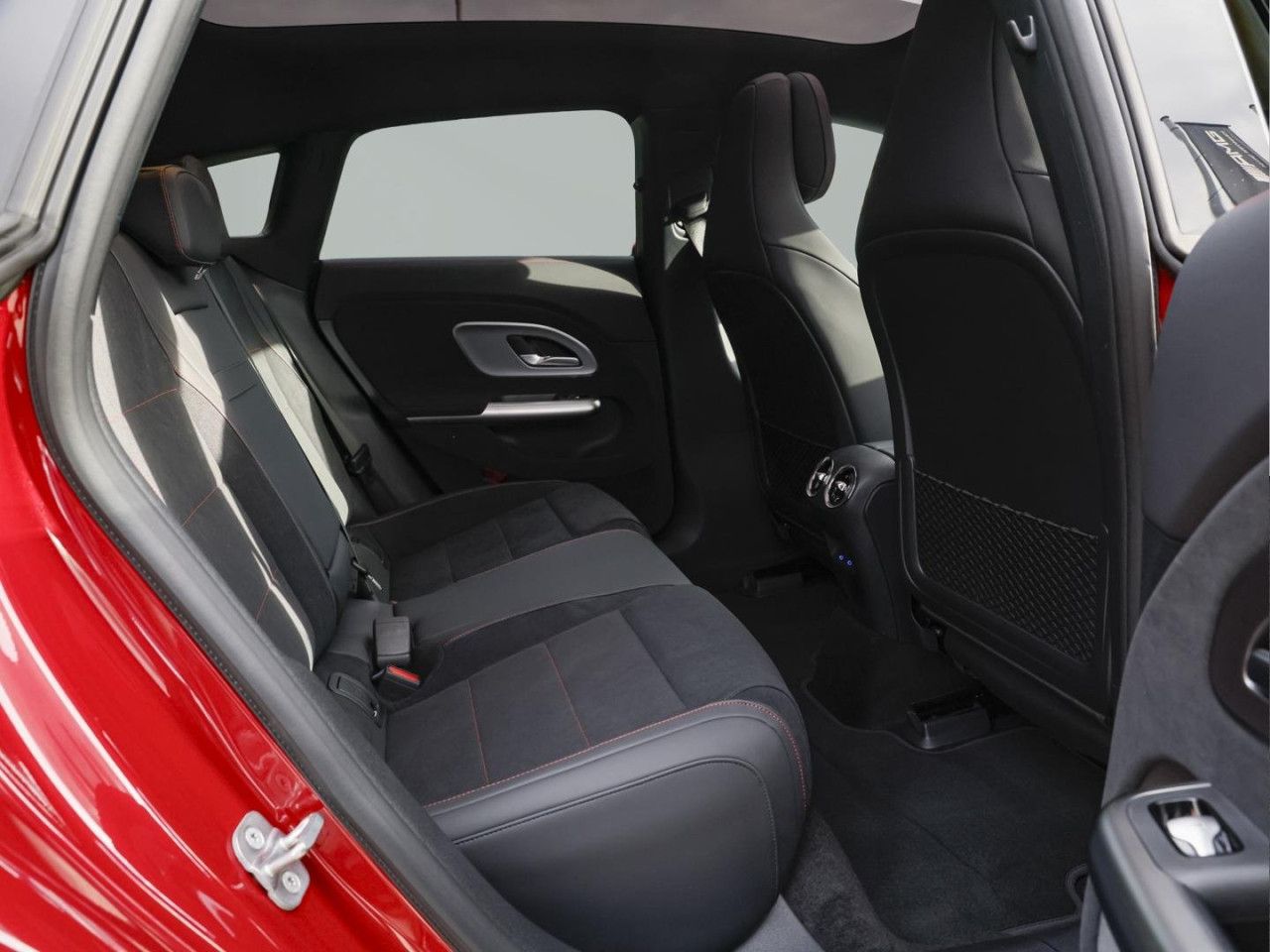 Mercedes-Benz CLA – Bild 4