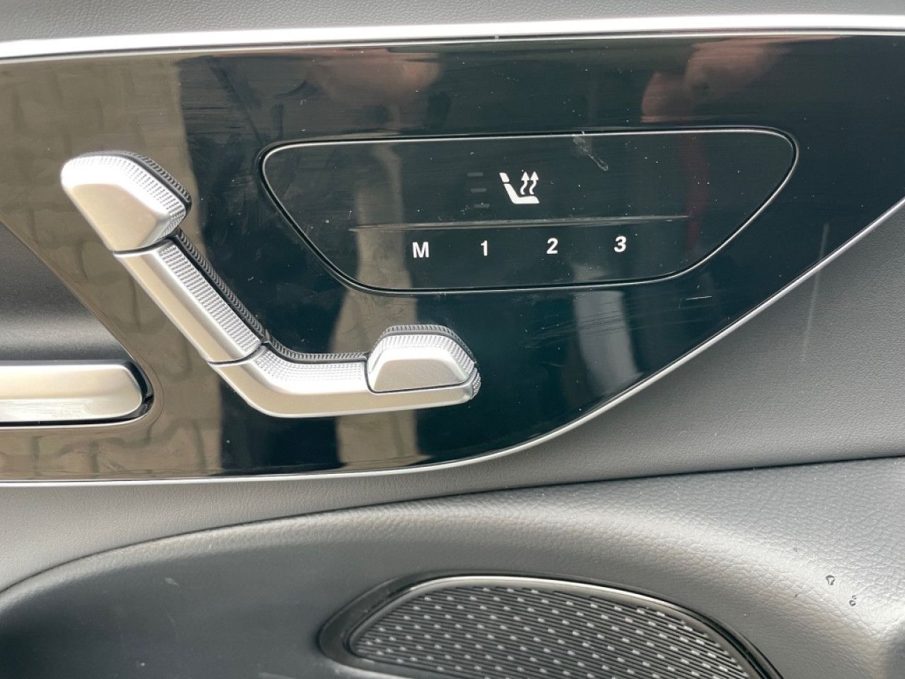 Mercedes-Benz E-Klasse – Bild 17