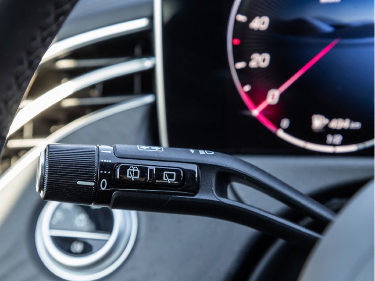 Mercedes-Benz E-Klasse – Bild 21
