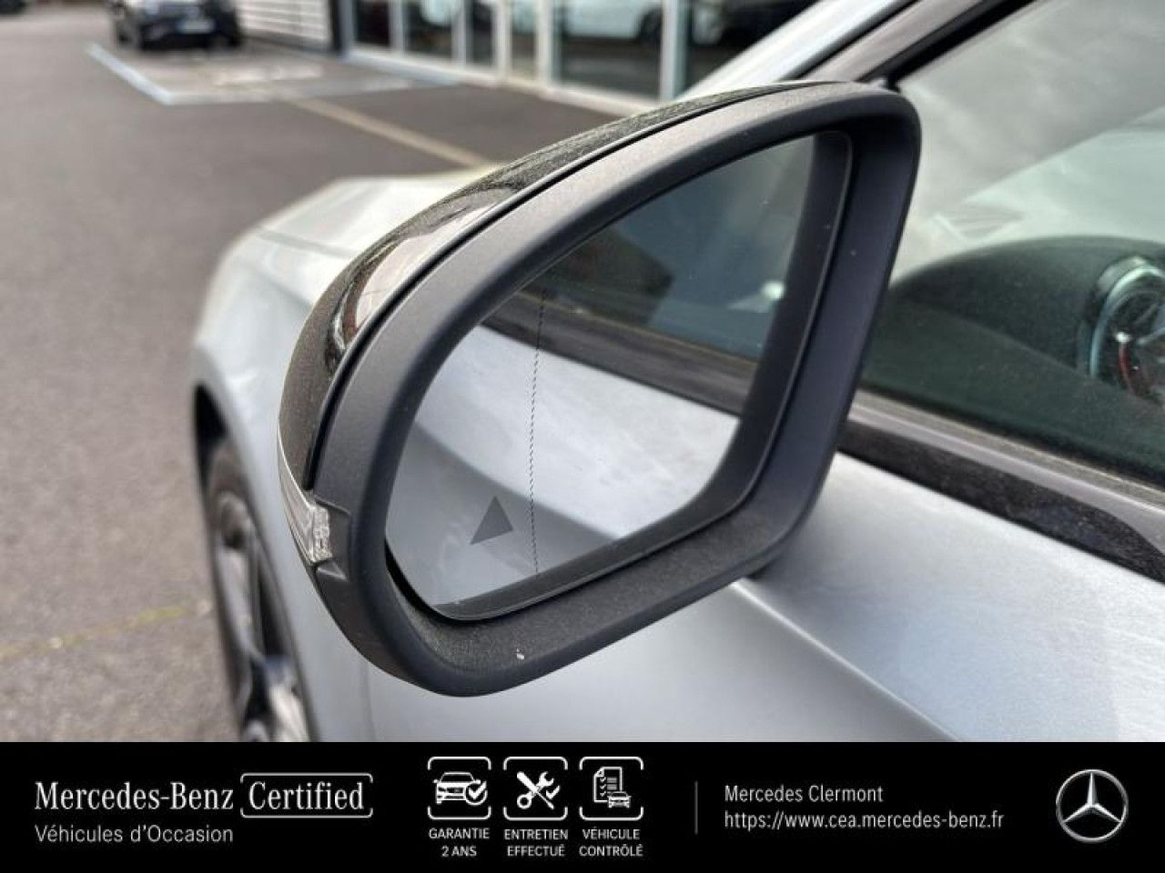 Photo du v&eacute;hicule 9 / 18