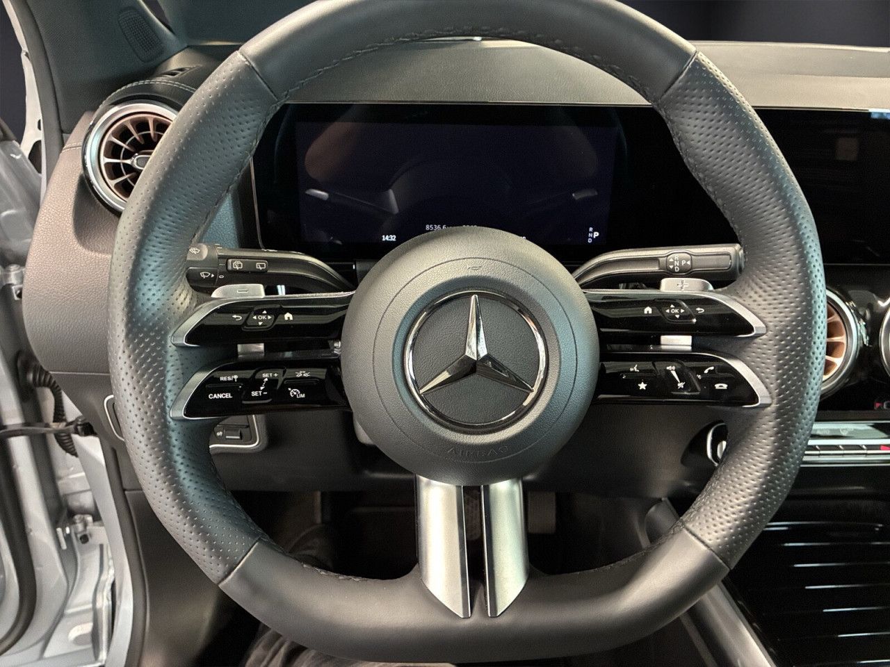 Fahrzeugbild 14 / 15