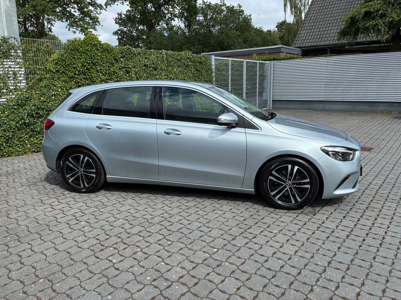 Mercedes-Benz B-Klasse – Bild 18