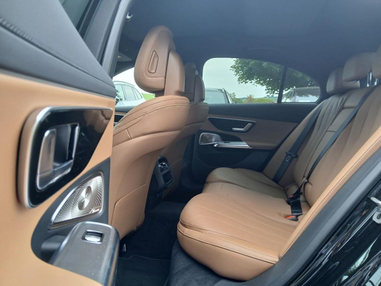 Mercedes-Benz E-Klasse – Bild 4