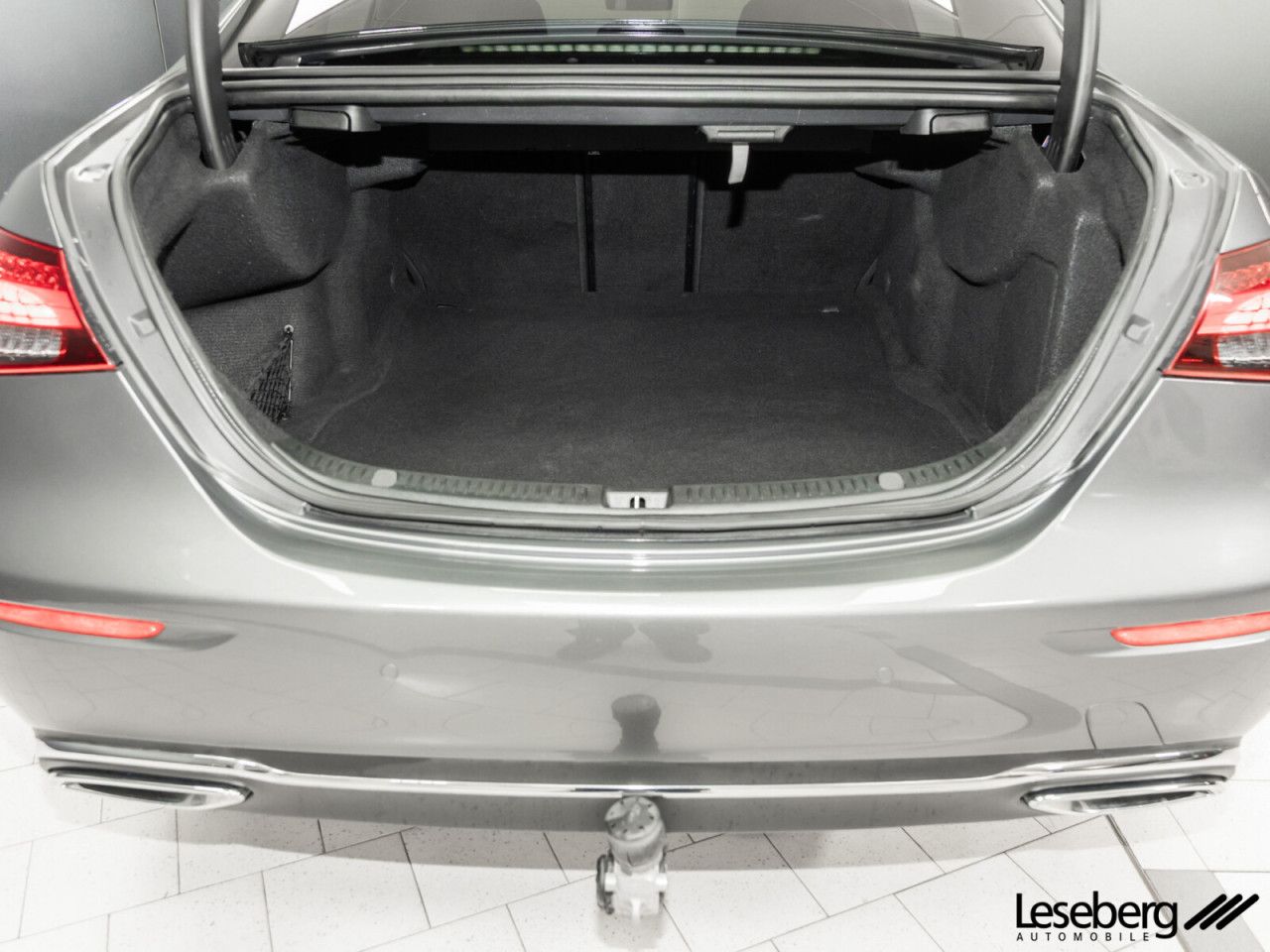 Mercedes-Benz E-Klasse – Bild 9