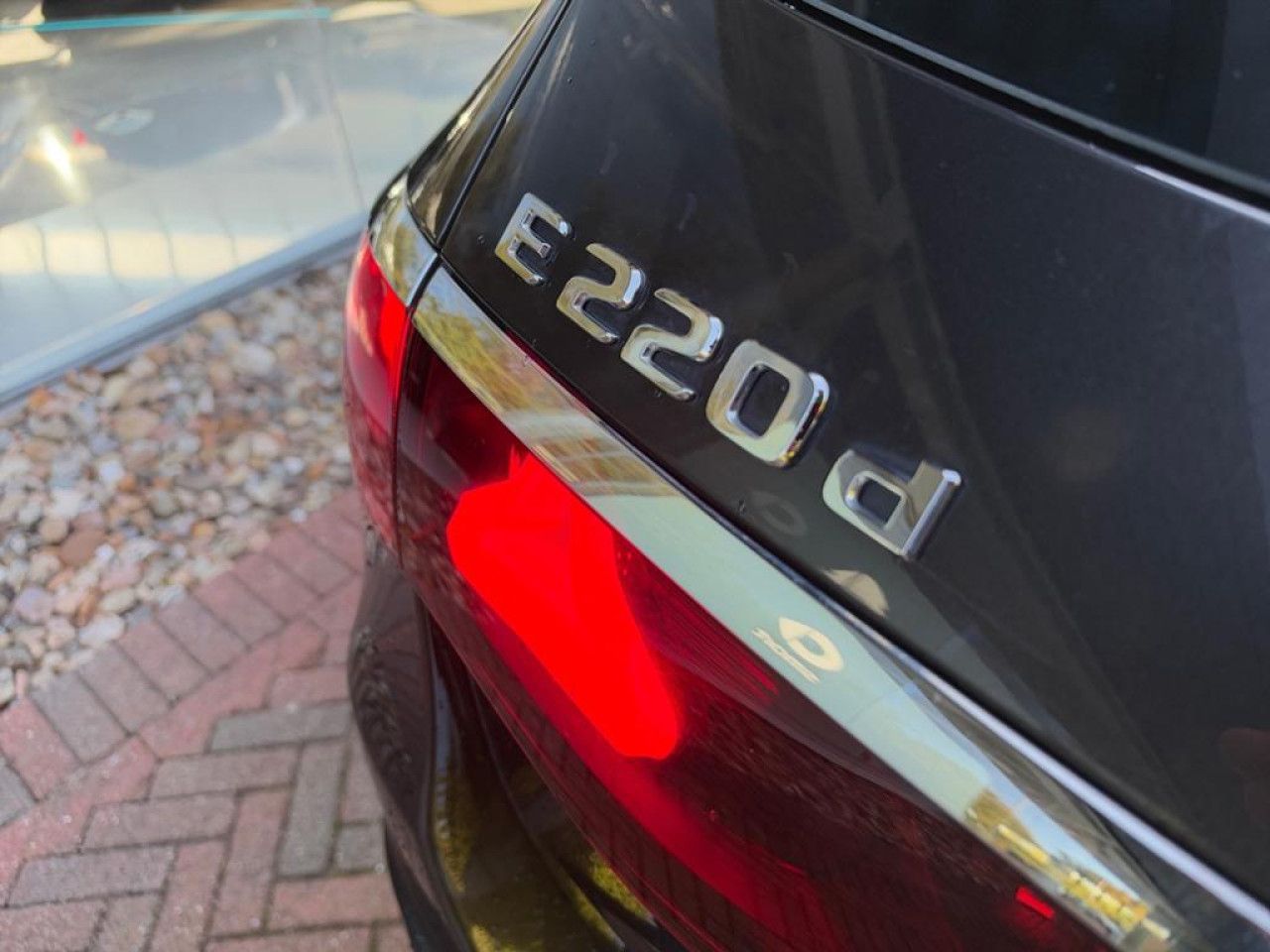 Mercedes-Benz E-Klasse – Bild 25