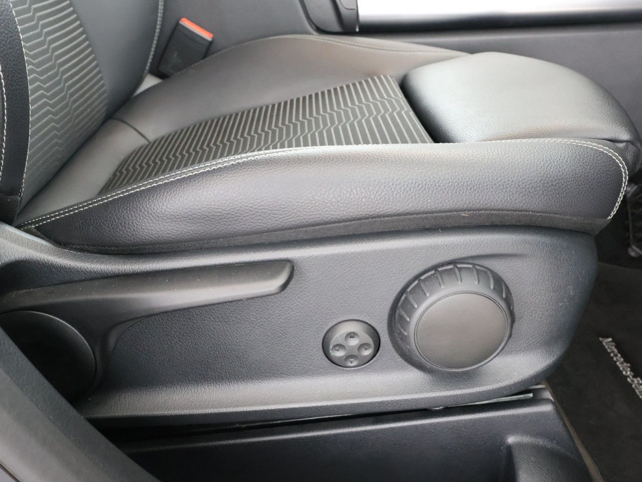 Fahrzeugbild 17 / 22