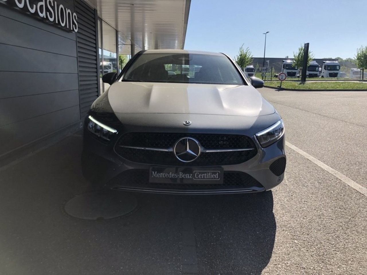 Photo du véhicule 2 / 18