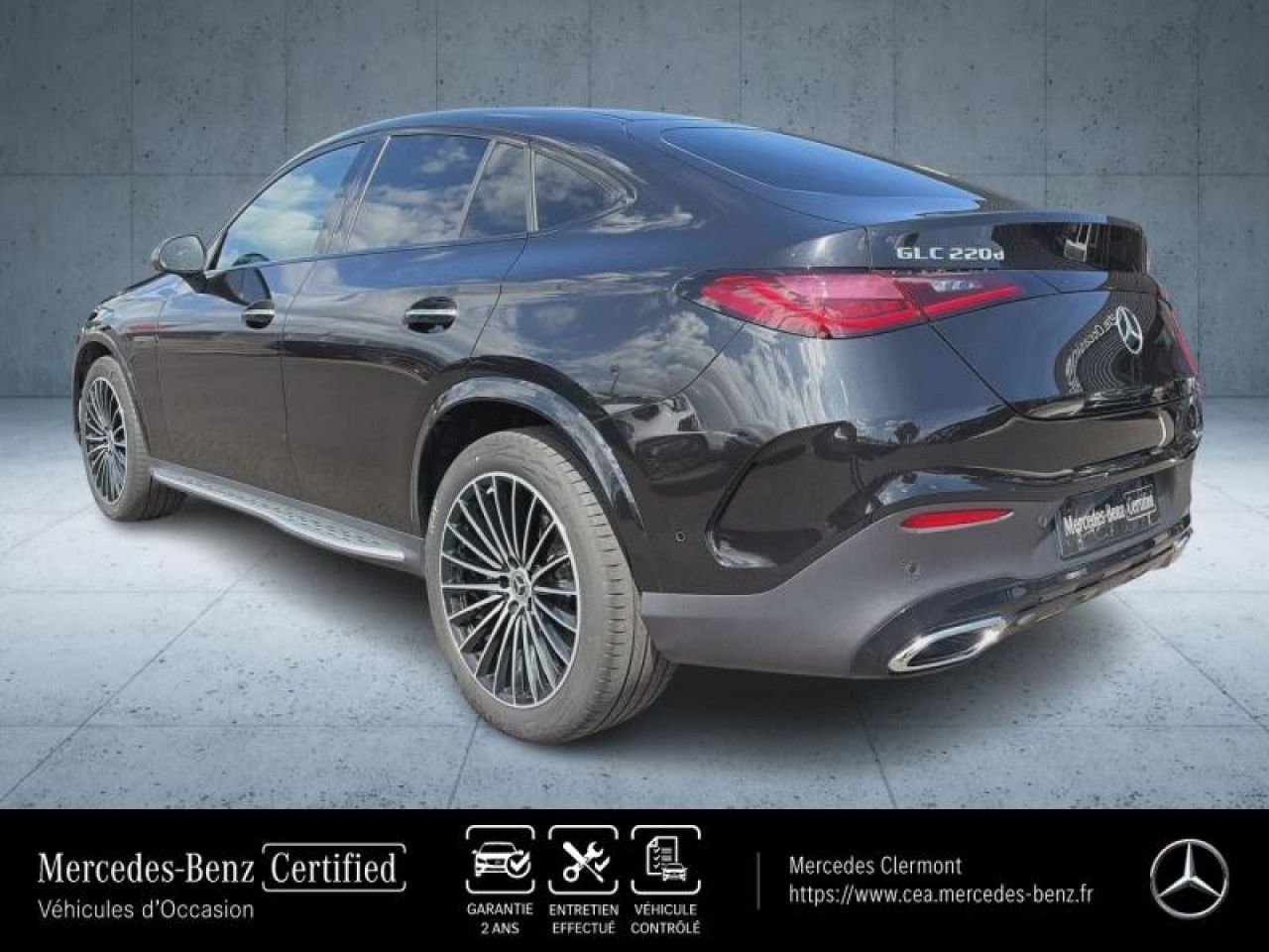 Photo du v&eacute;hicule 3 / 18