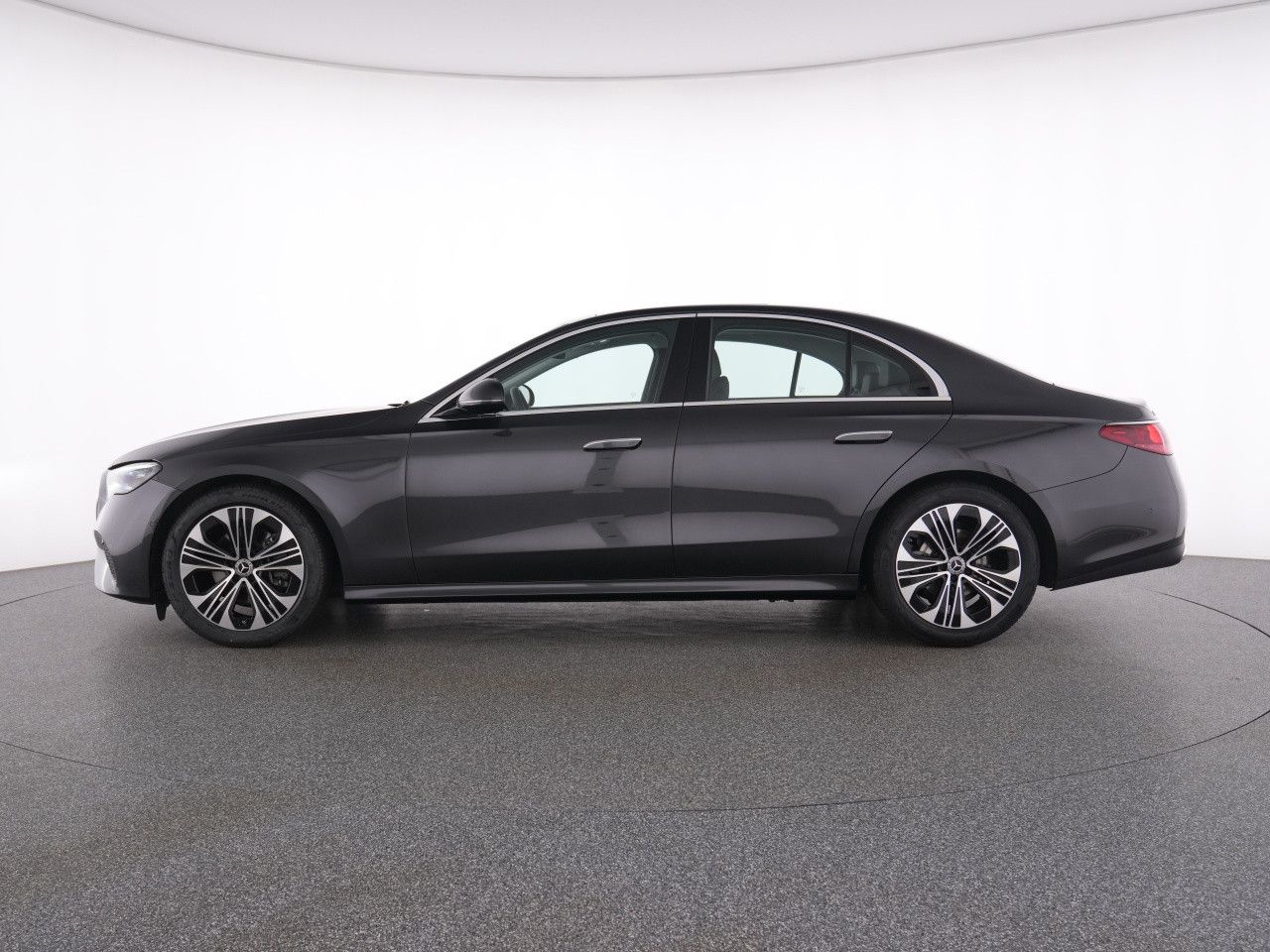 Mercedes-Benz E-Klasse – Bild 10