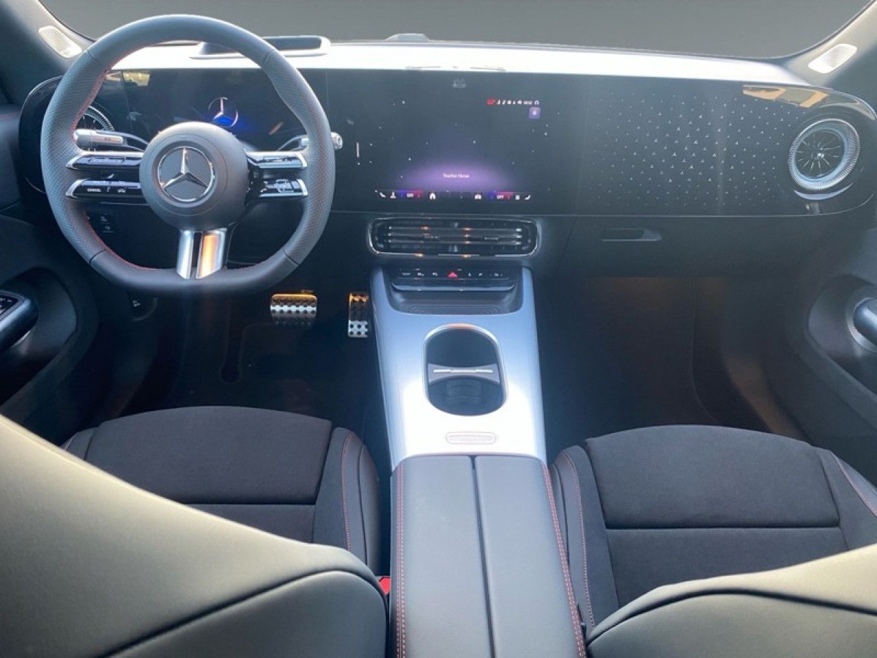 Photo du v&eacute;hicule 12 / 18