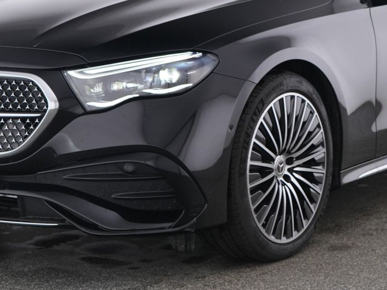 Mercedes-Benz E-Klasse – Bild 3