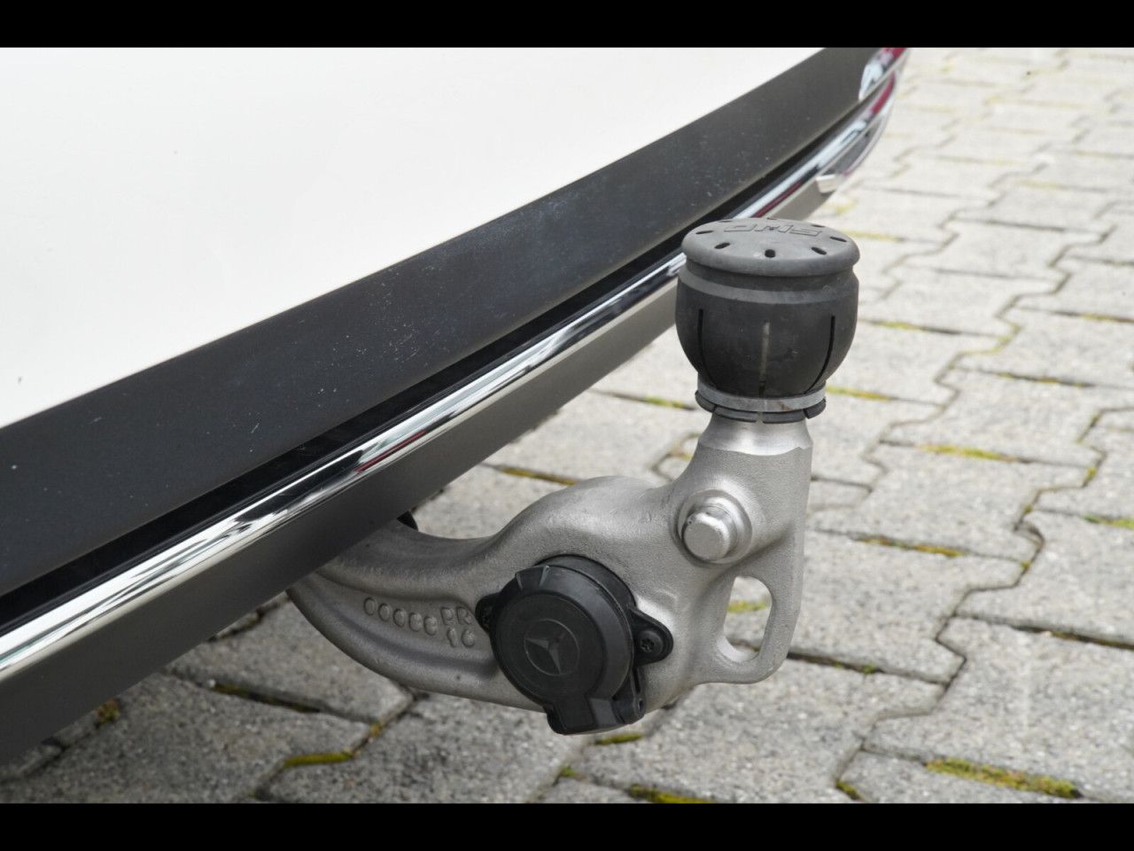 Mercedes-Benz E-Klasse – Bild 22