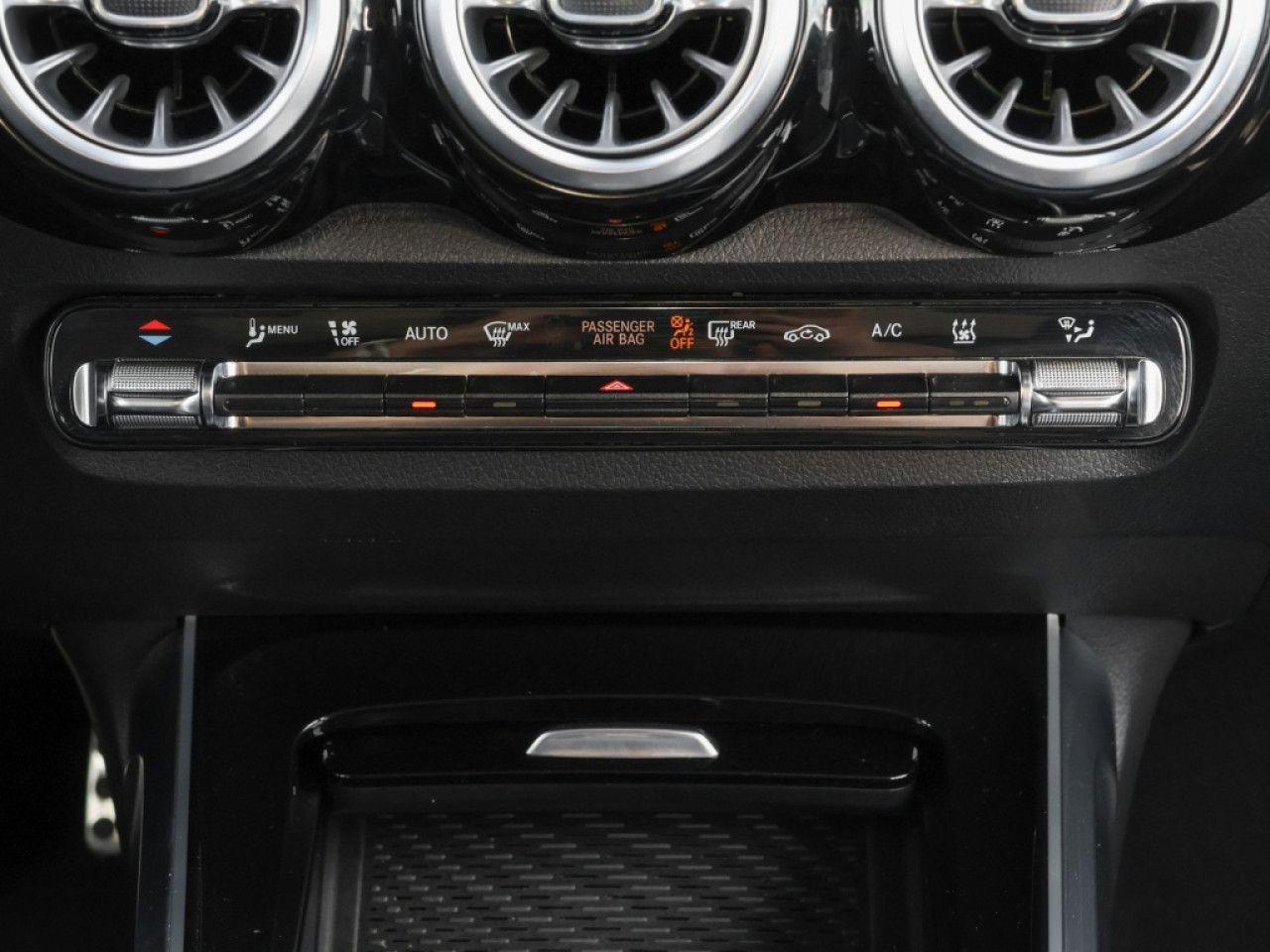 Mercedes-Benz EQB – Bild 10