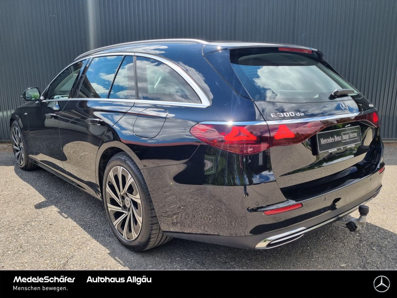 Mercedes-Benz E-Klasse – Bild 8