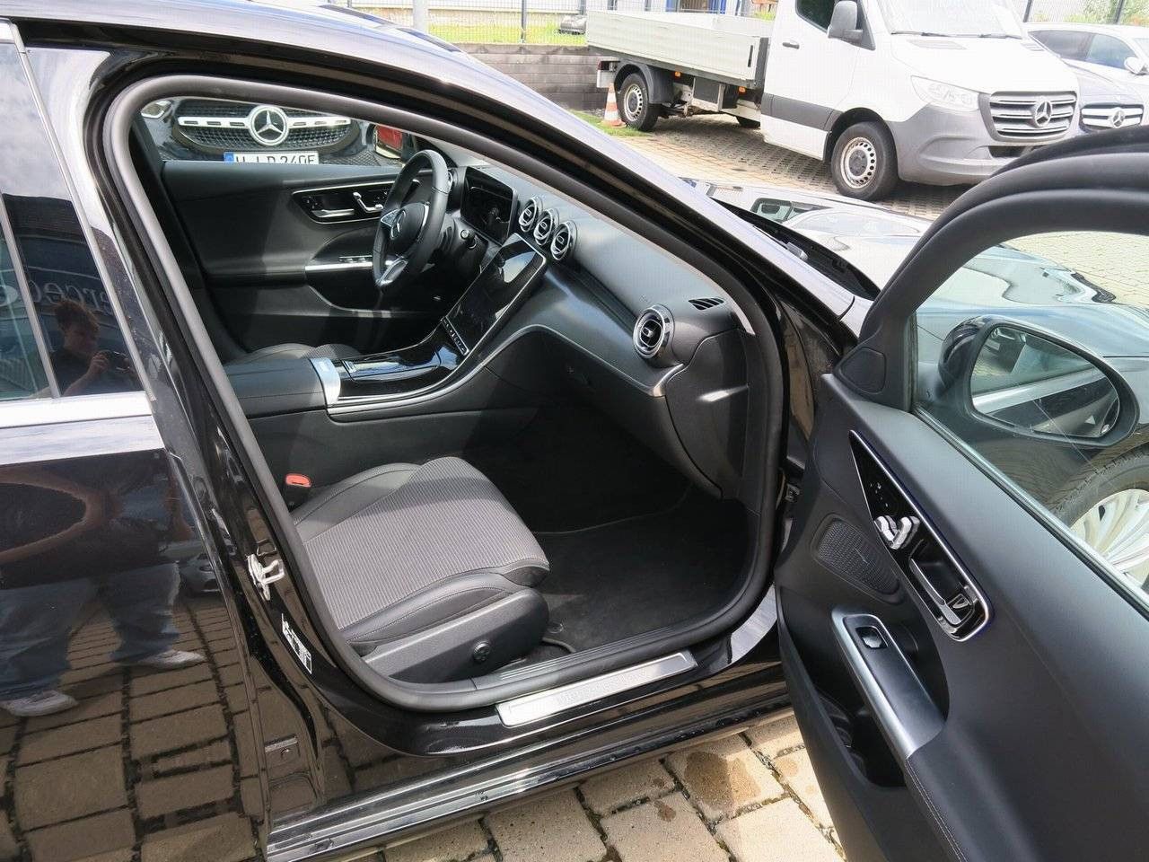 Mercedes-Benz C-Klasse – Bild 14