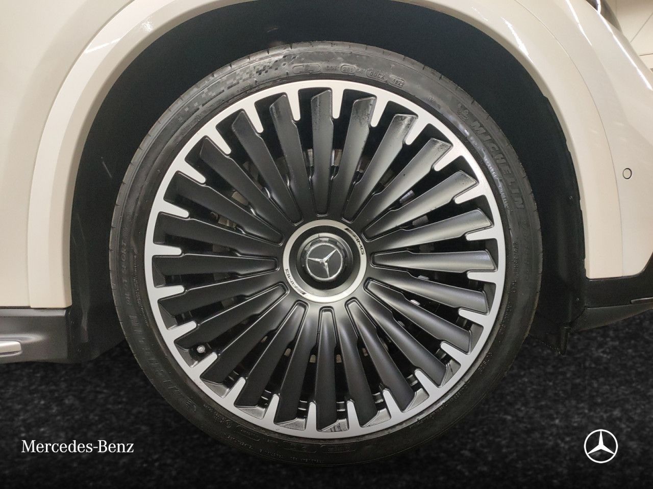 Mercedes-Benz EQE SUV – Bild 4
