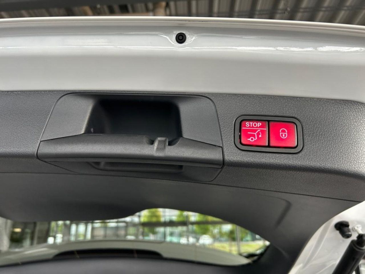 Fahrzeugbild 17 / 19