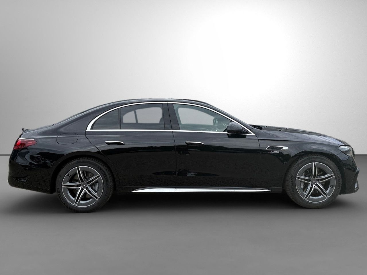 Mercedes-Benz E-Klasse – Bild 8