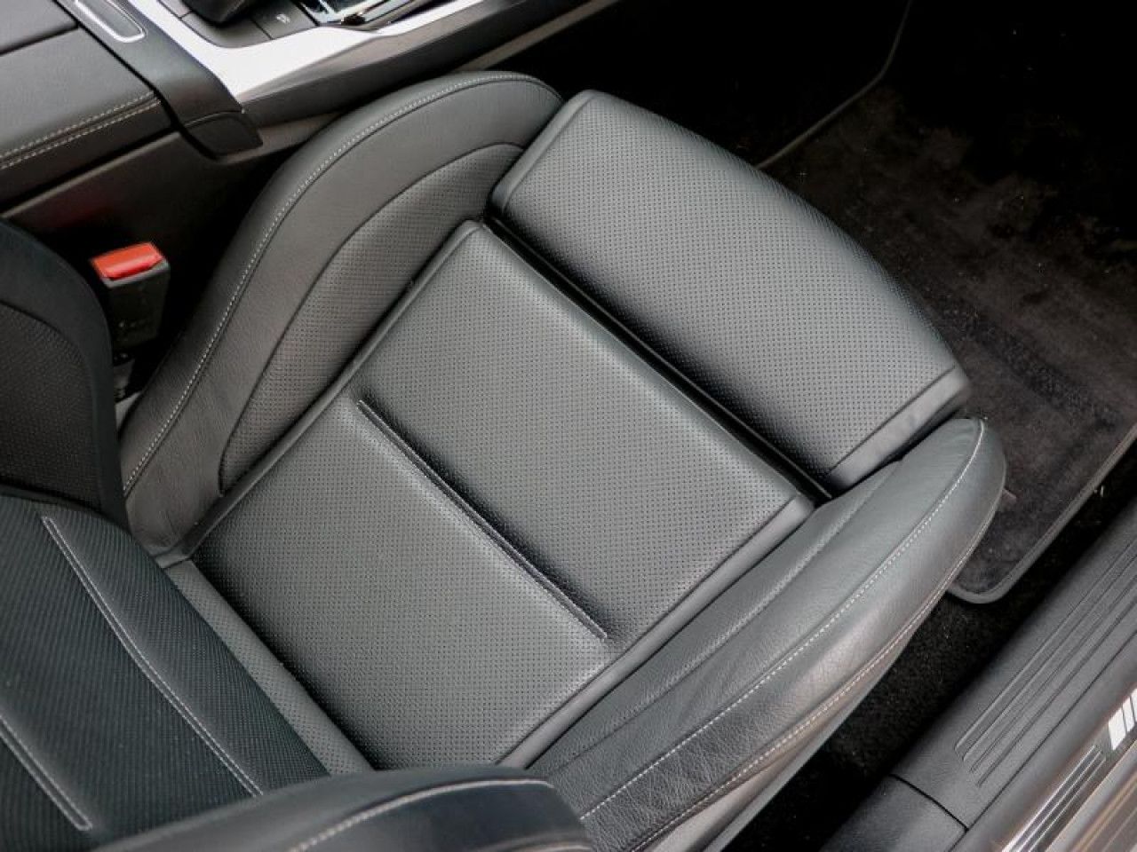 Photo du v&eacute;hicule 18 / 18