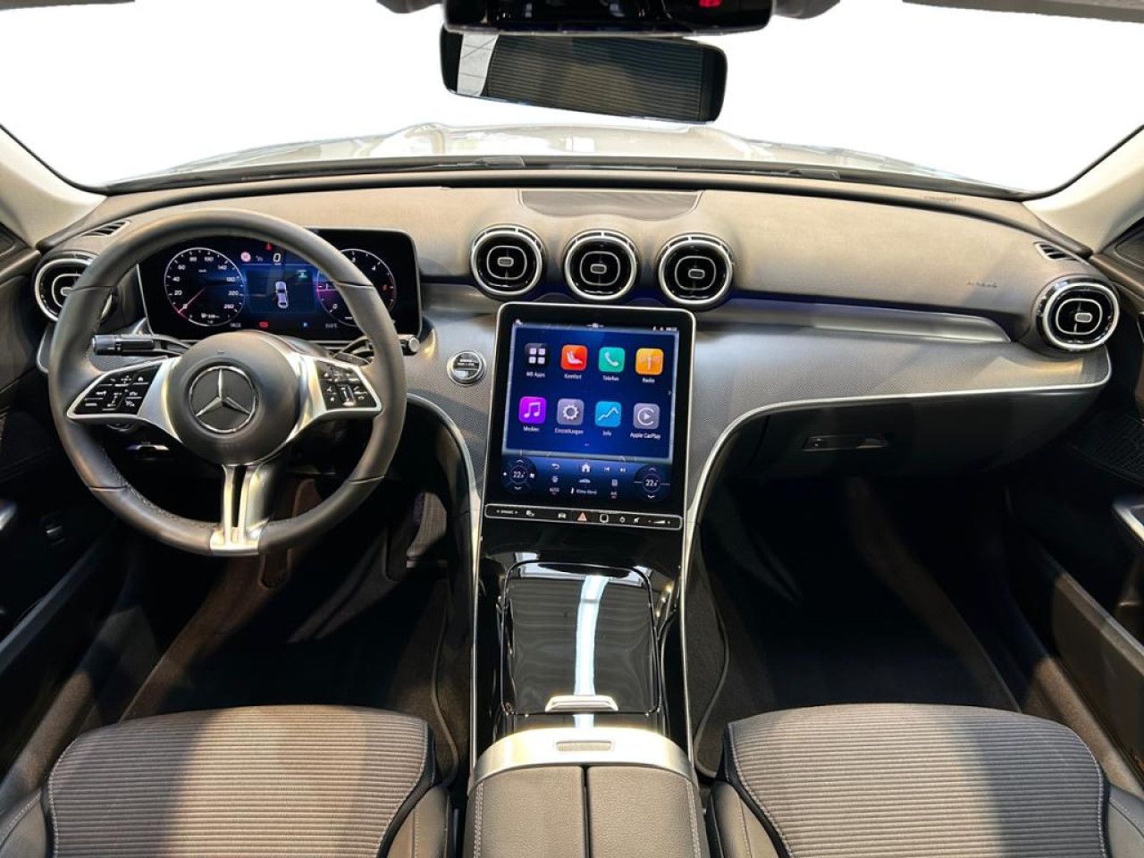 Mercedes-Benz C-Klasse – Bild 14