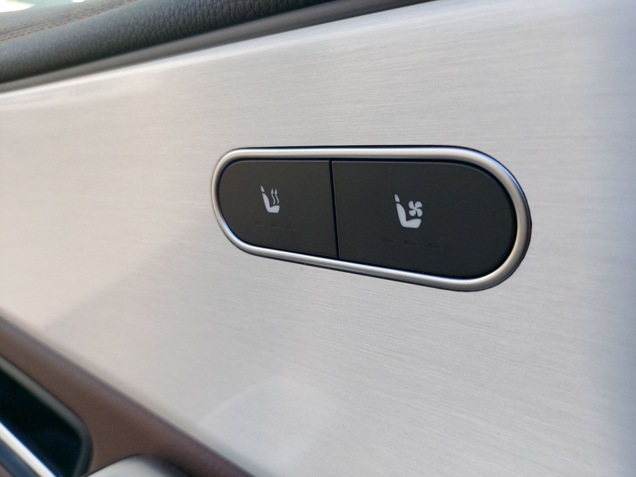 Fahrzeugbild 14 / 15