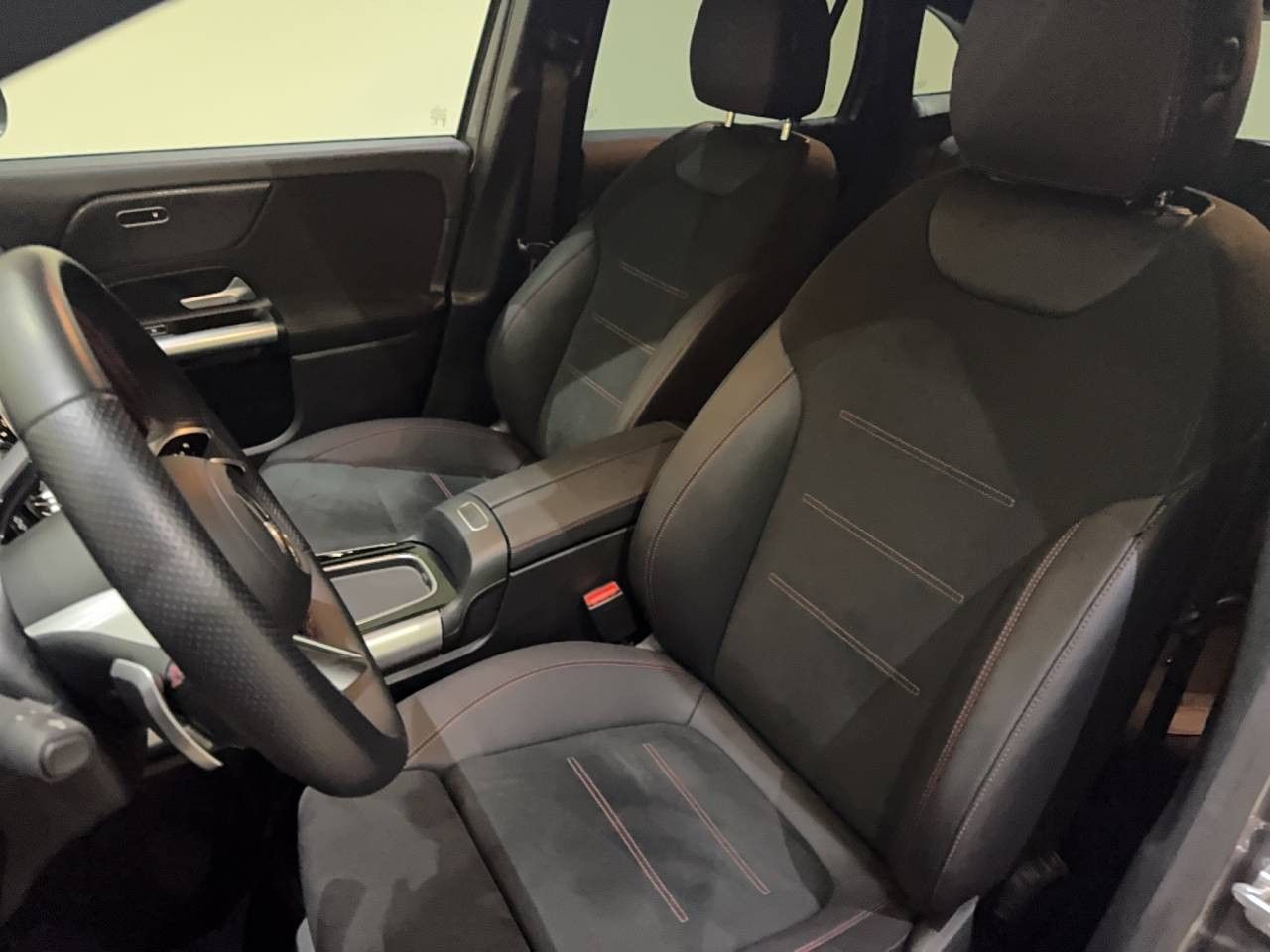 Photo du véhicule 5 / 18