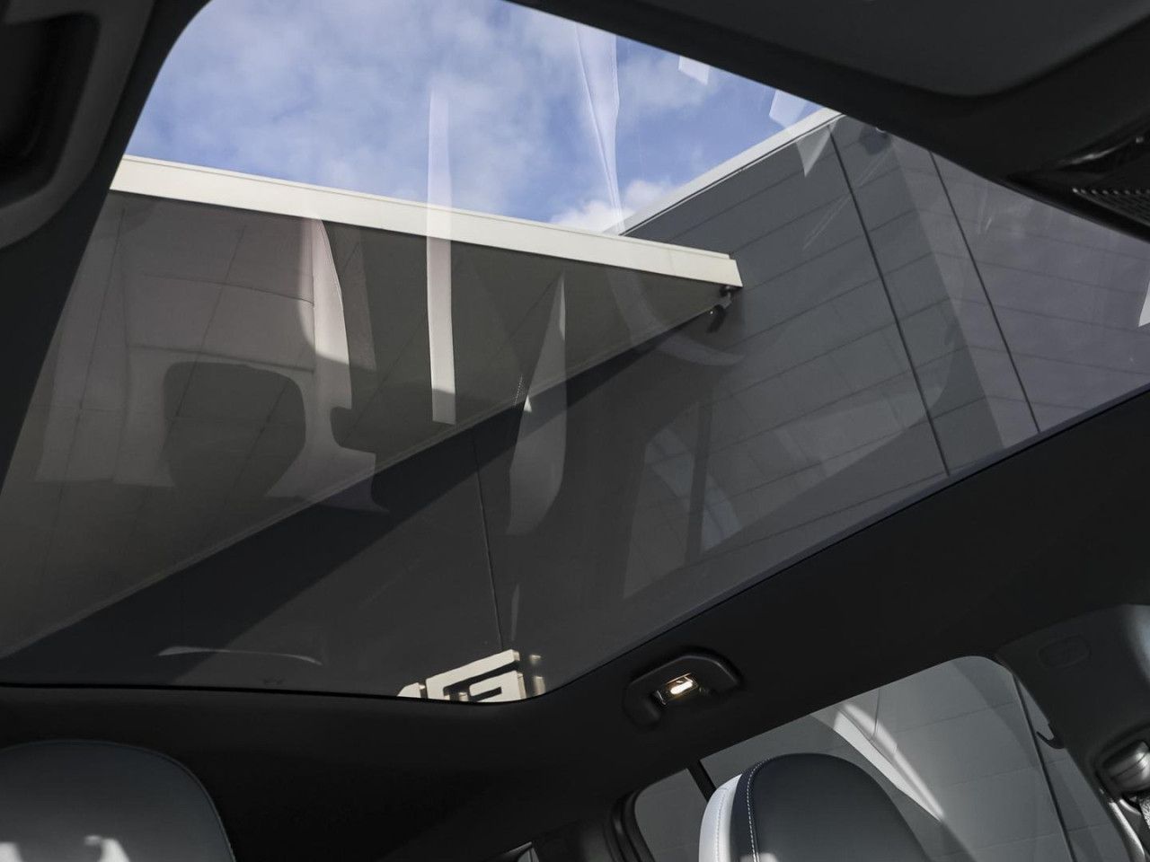 Mercedes-Benz GLB – Bild 8