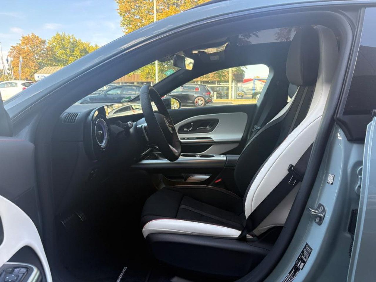 Mercedes-Benz CLA – Bild 2