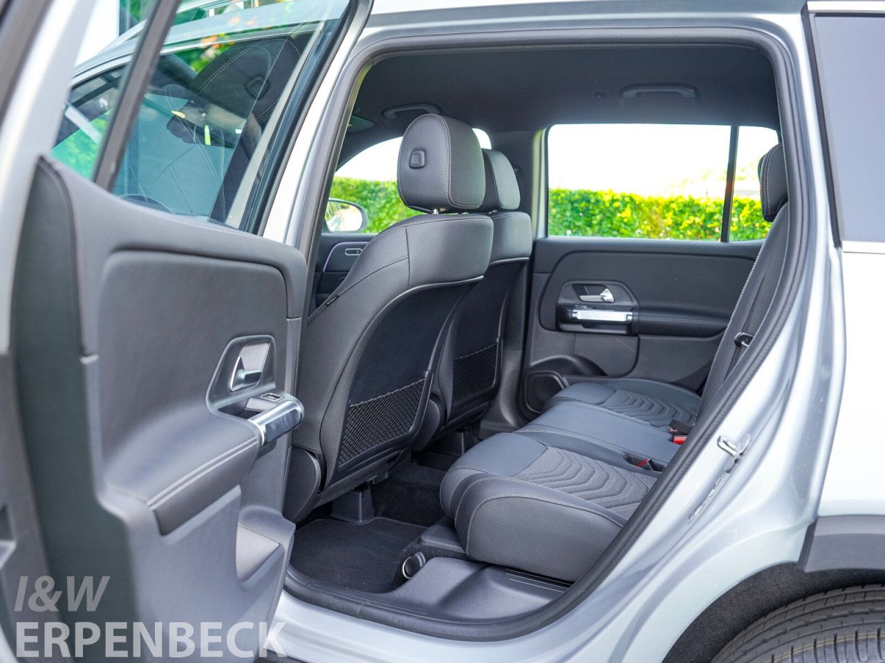 Mercedes-Benz GLB – Bild 17