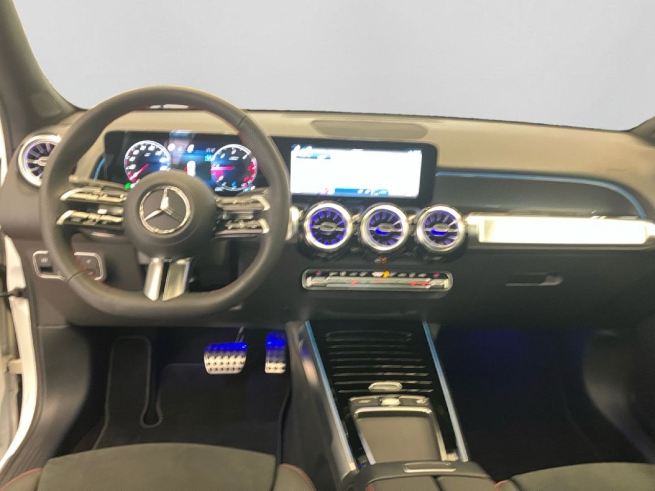 Mercedes-Benz GLB – Bild 10