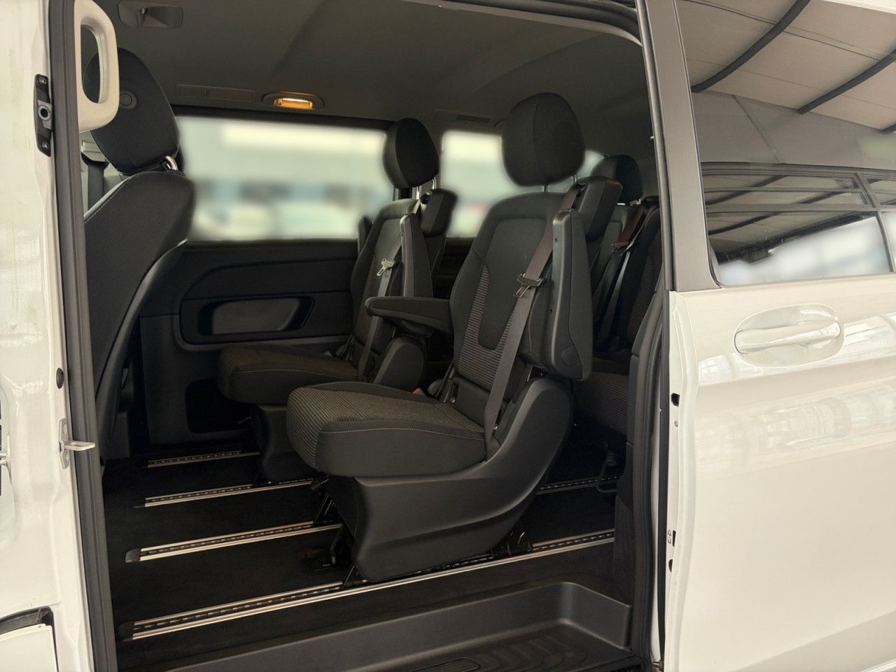 Mercedes-Benz EQV – Bild 14
