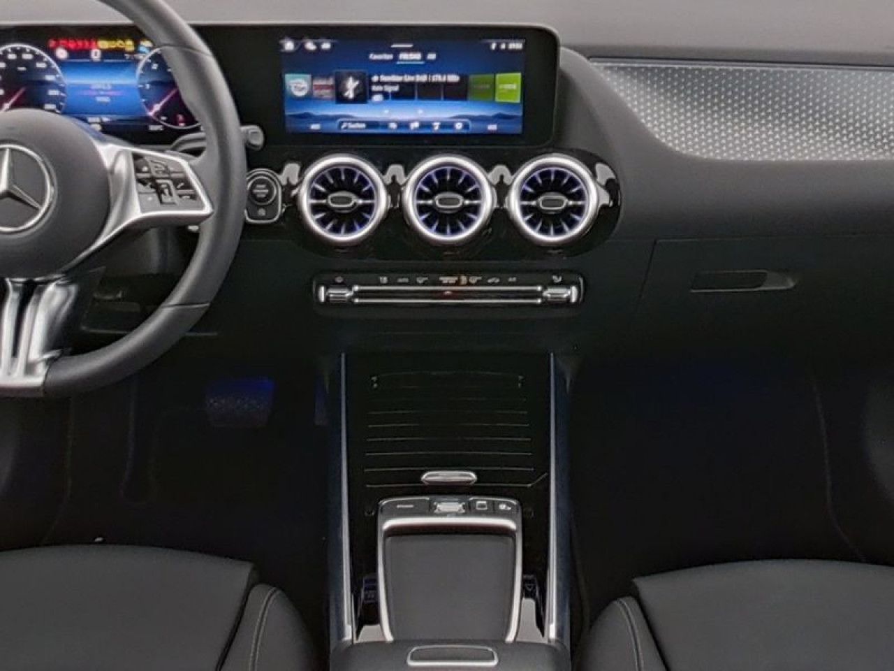 Mercedes-Benz GLA – Bild 9
