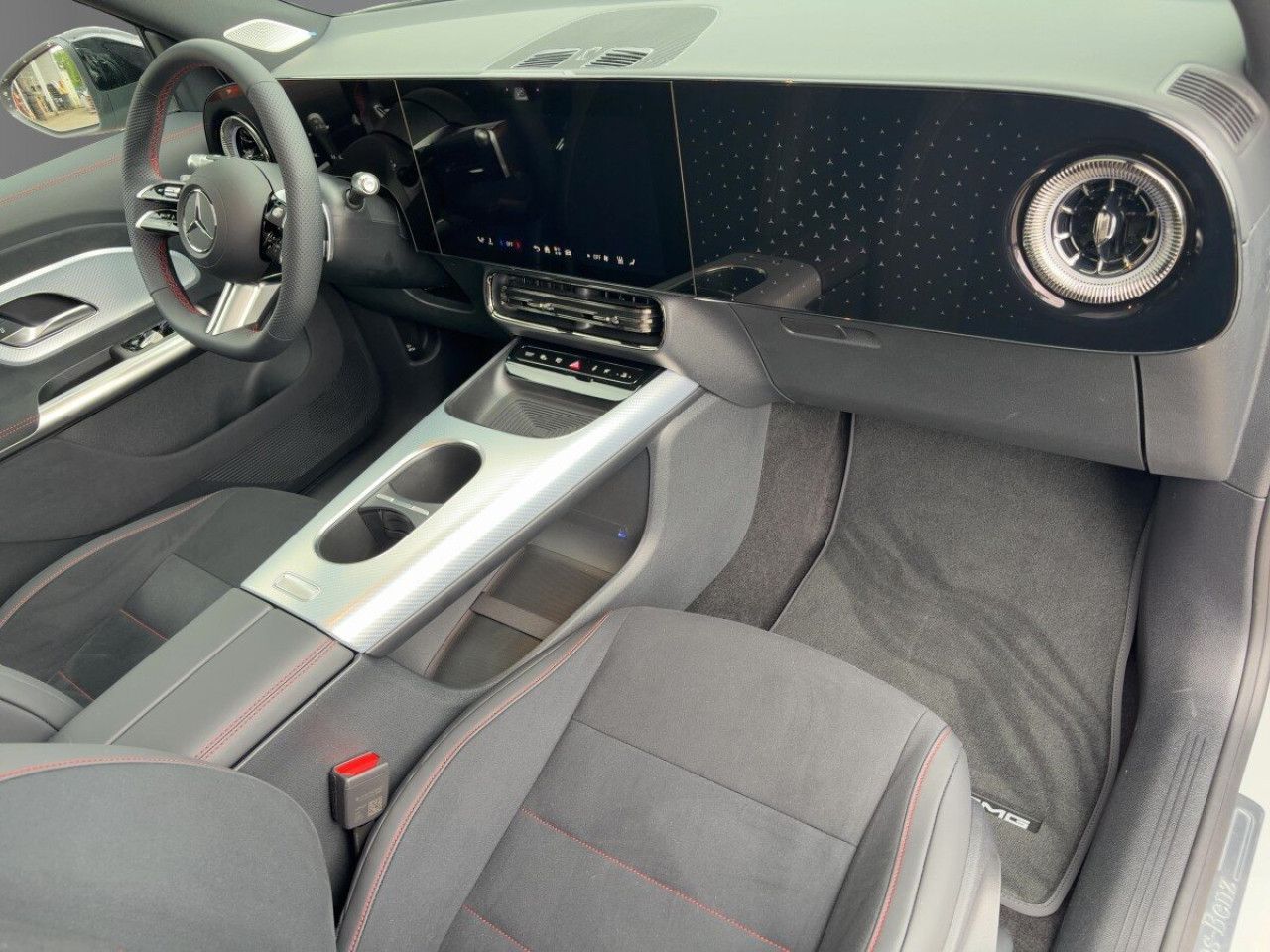 Mercedes-Benz GLB – Bild 16