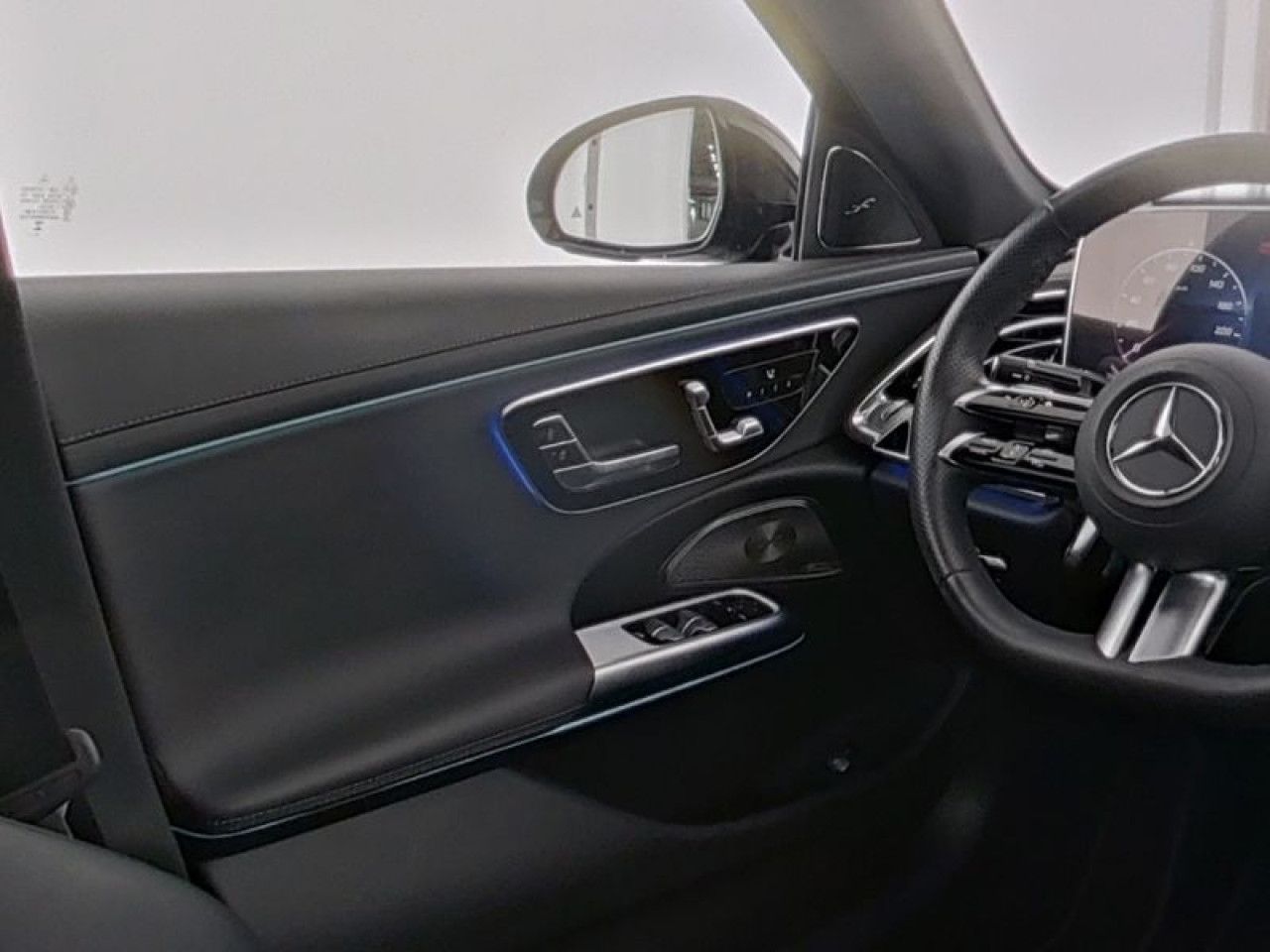 Mercedes-Benz E-Klasse – Bild 8