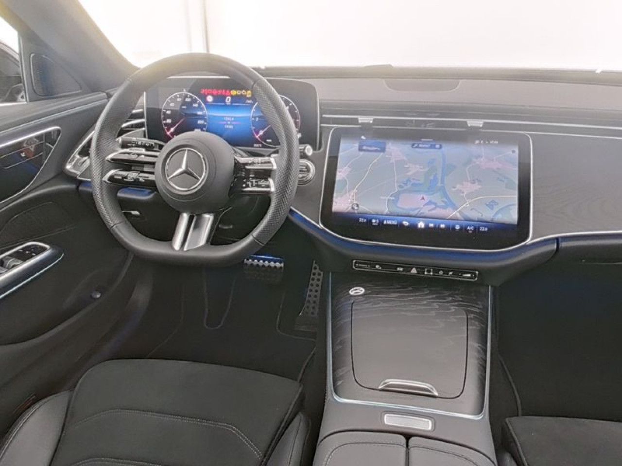Mercedes-Benz E-Klasse – Bild 5