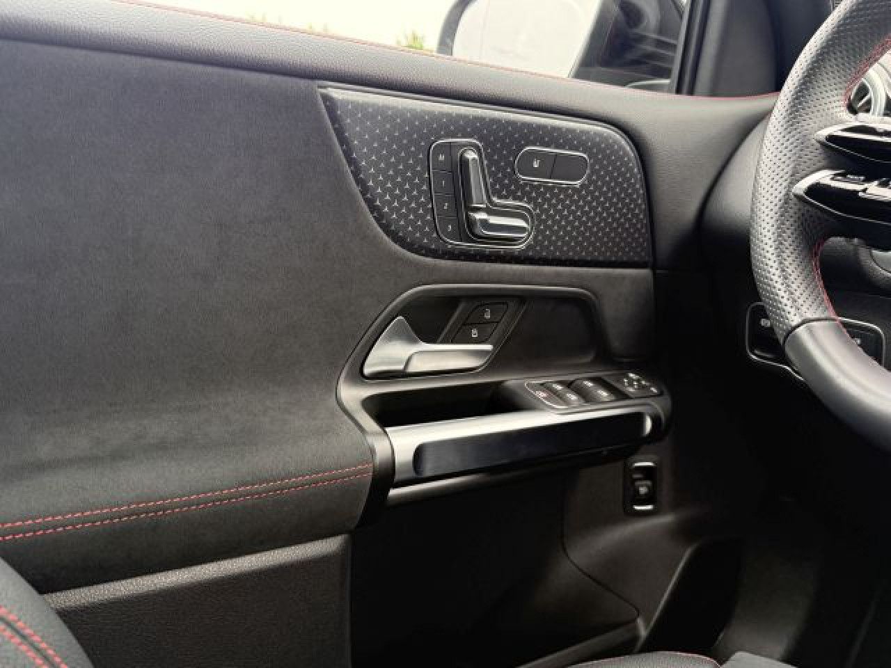 Mercedes-Benz EQB – Bild 14