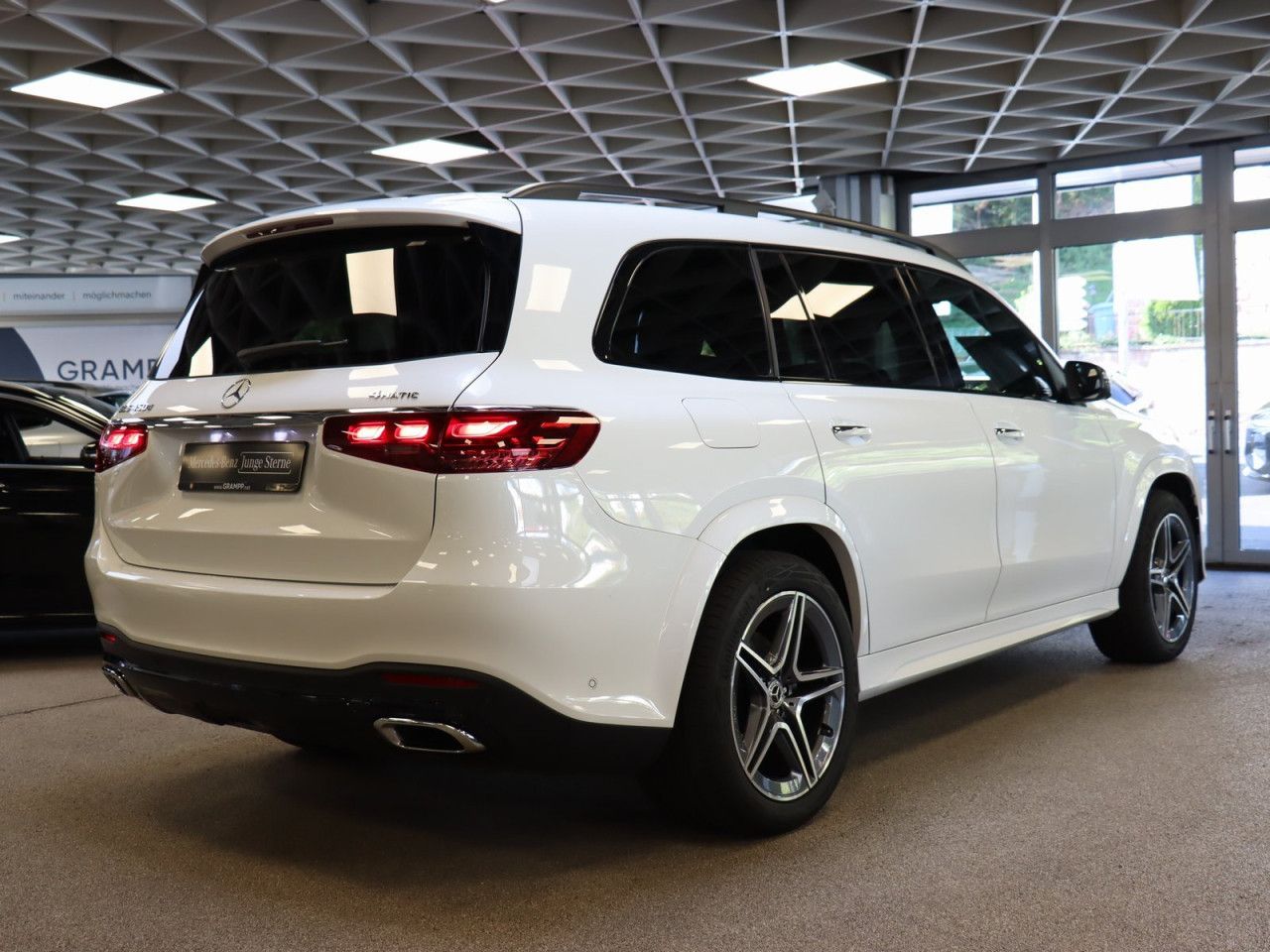 Mercedes-Benz GLS – Bild 13