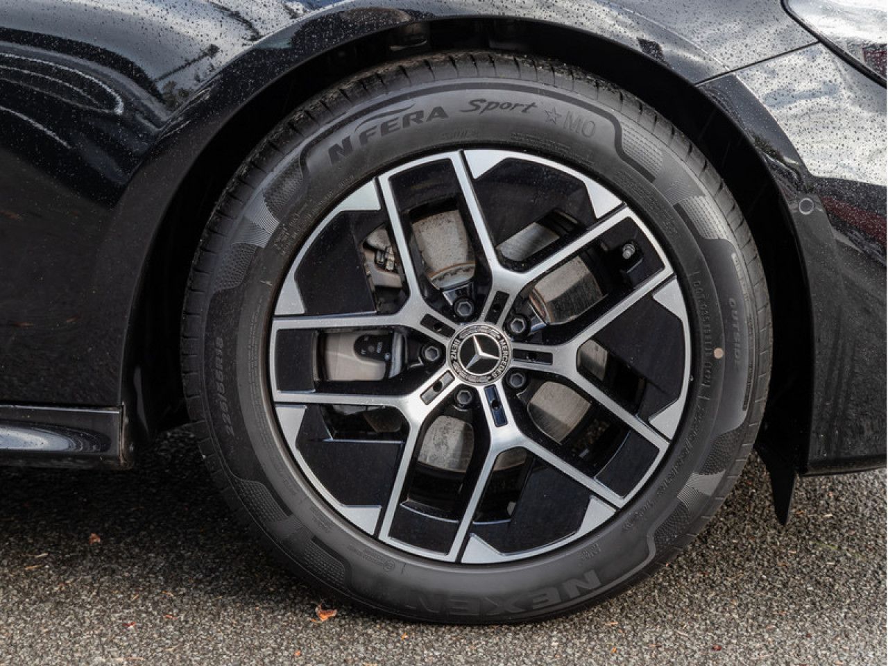 Mercedes-Benz E-Klasse – Bild 6