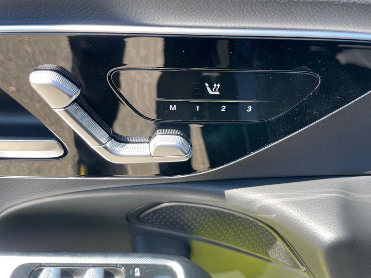 Mercedes-Benz E-Klasse – Bild 18