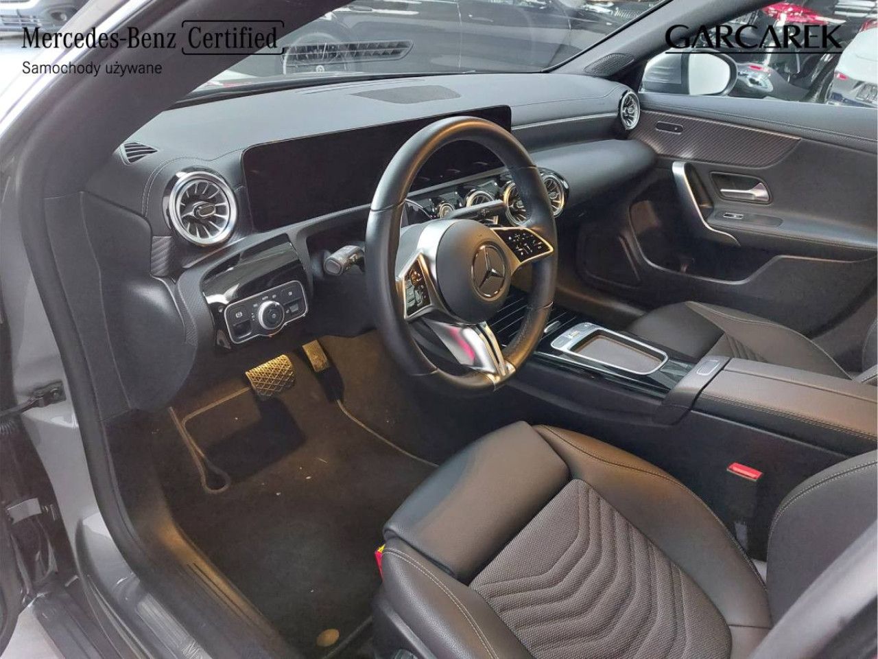 Zdjęcie pojazdu 16 / 21