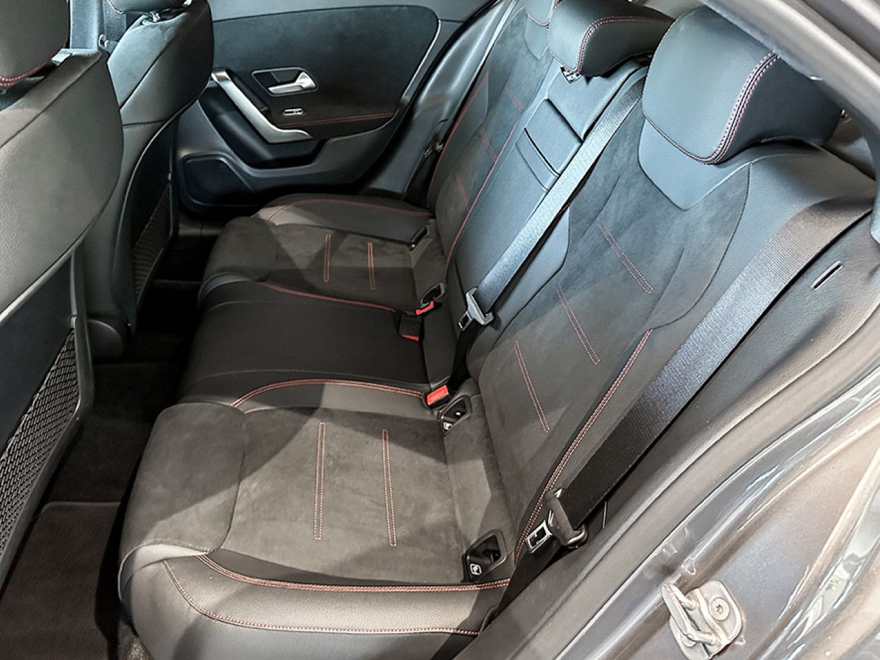 Fahrzeugbild 13 / 15