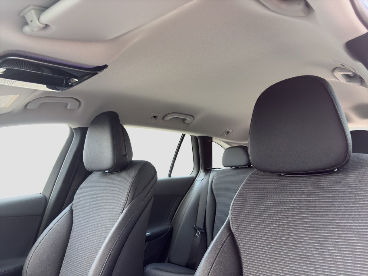 Mercedes-Benz C-Klasse – Bild 13