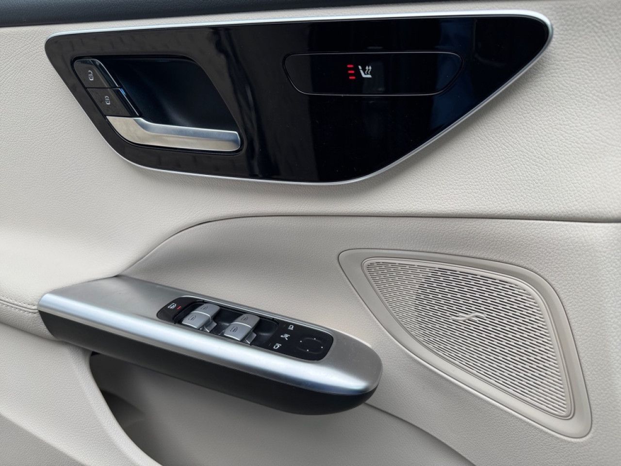 Mercedes-Benz C-Klasse – Bild 7