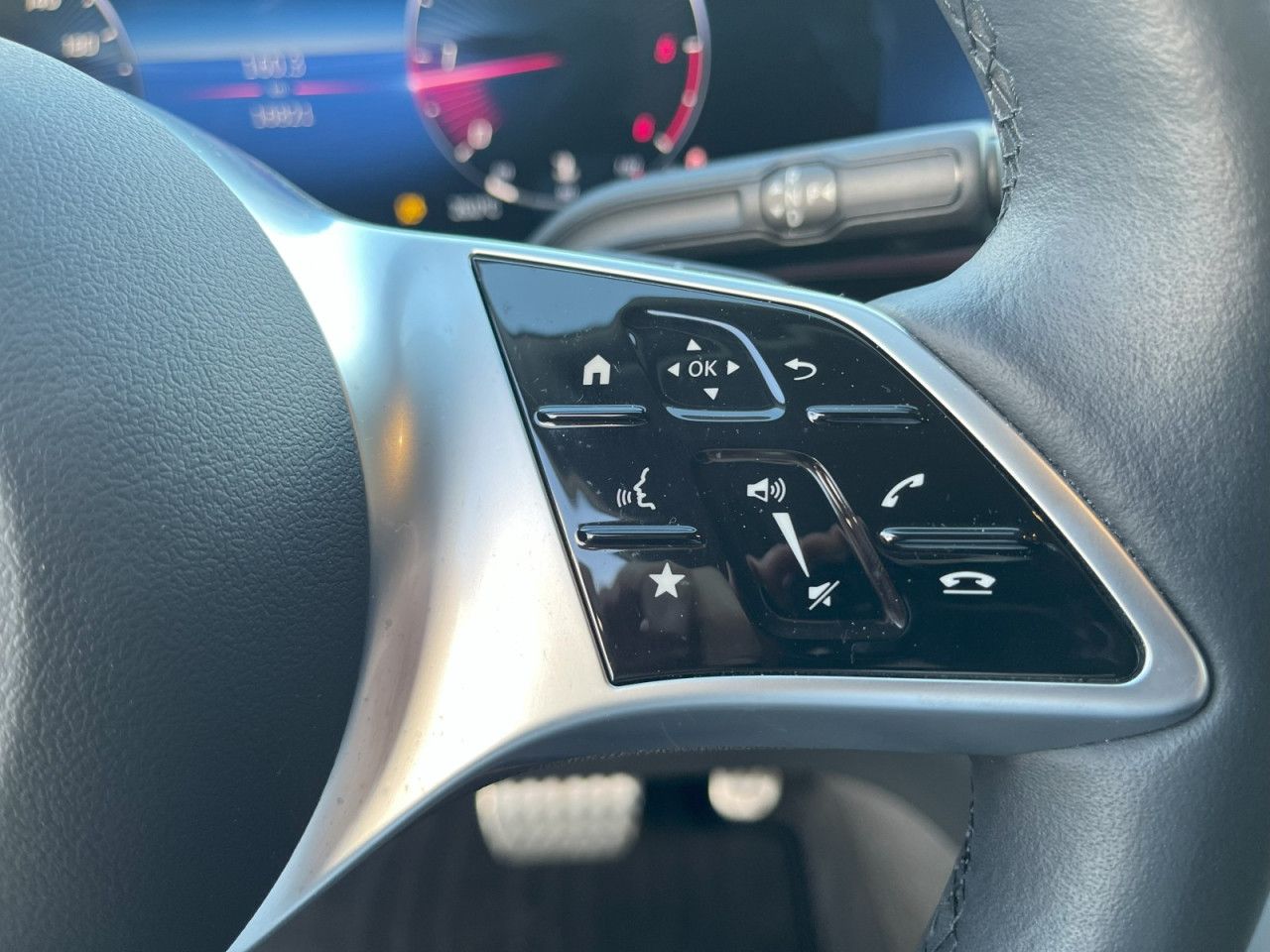 Zdjęcie pojazdu 24 / 31