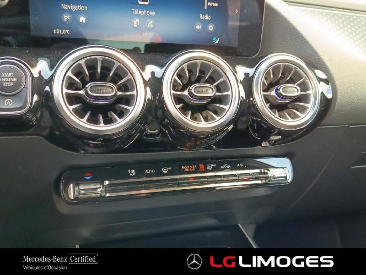 Photo du v&eacute;hicule 15 / 18