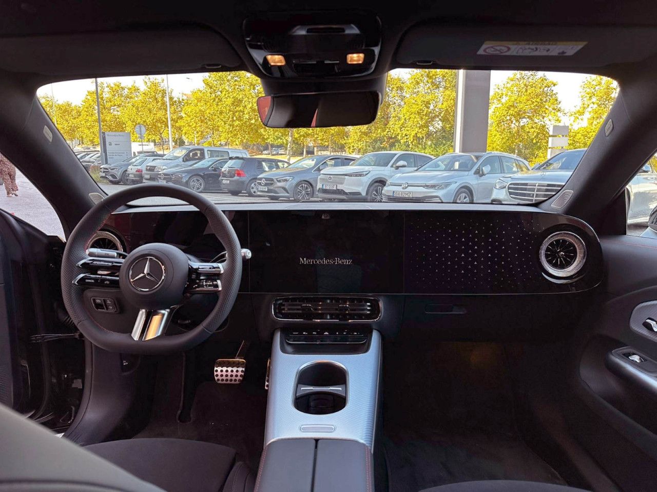 Imagem do ve&iacute;culo 1 / 7